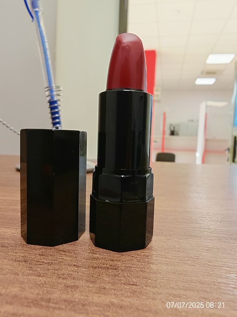 Червило Serge Lutens