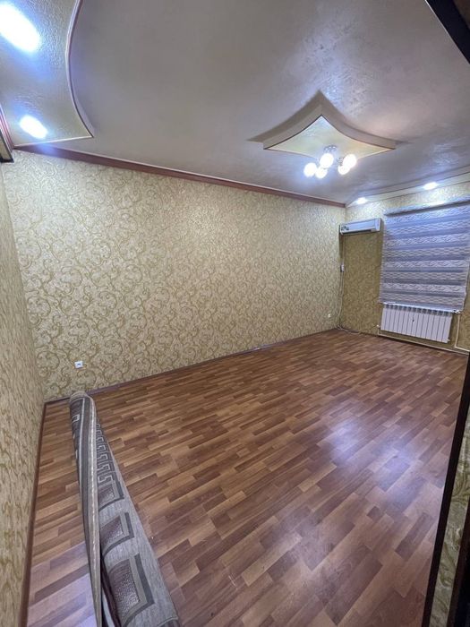Сдаётся 2х комнатная квартира на 3этаже в районе 5мкр Элит макс