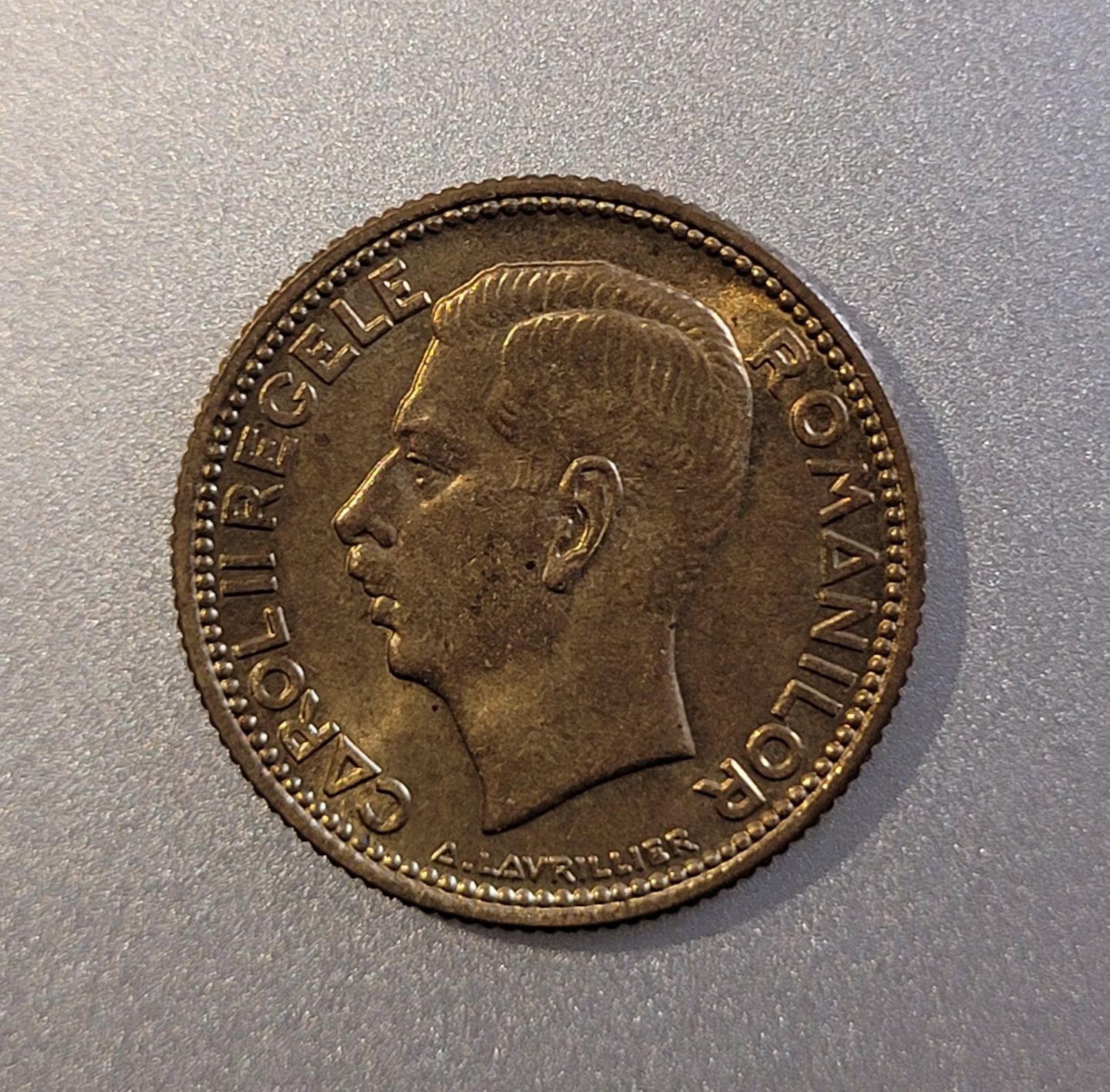Moneda 10 lei 1930 Carol 2 luciu de batere