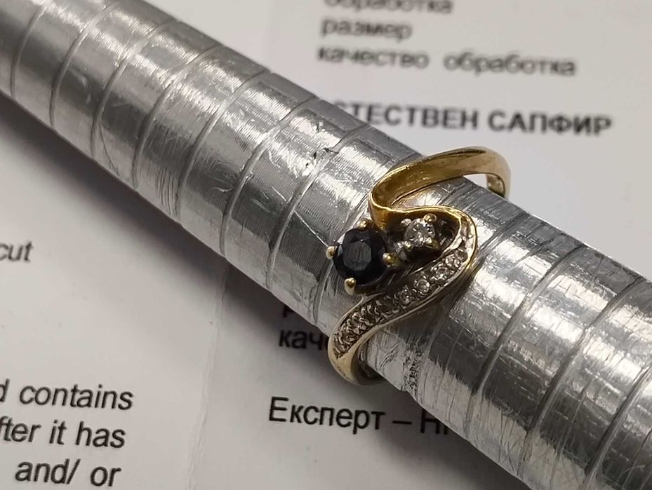 ***Уникат*** Златен пръстен с брилянти и сапфир