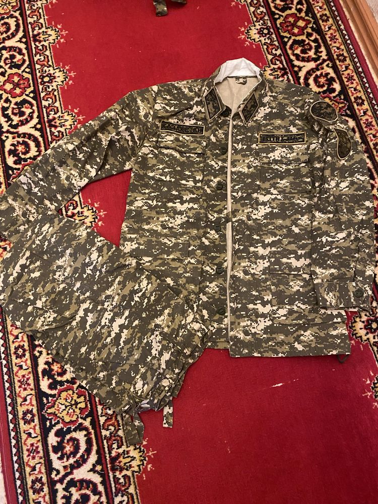 Продаю армейскую форму