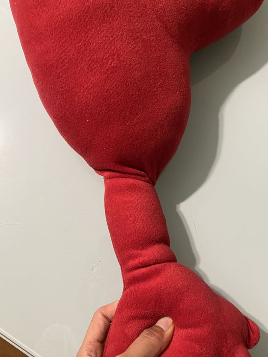 Възглавница сърце с ръце (прегръдка)