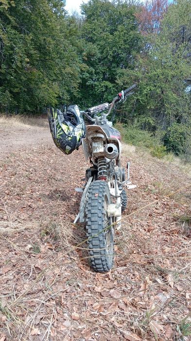Cross 125 cc merge bine