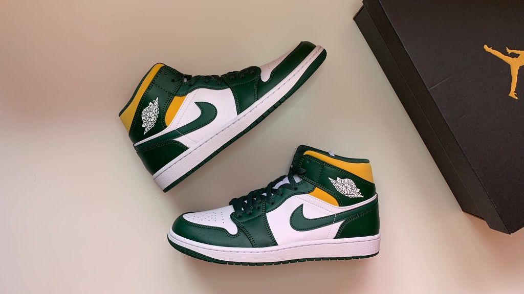 Air Jordan 1 Mid