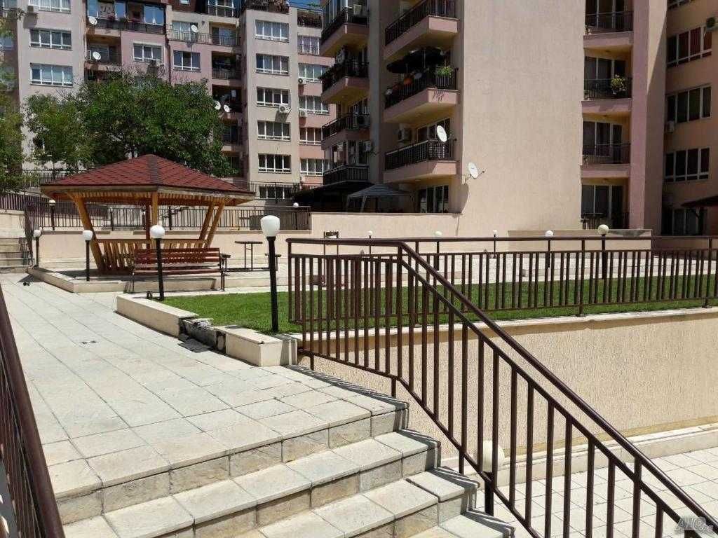 Продава се Двустаен апартамент в Варна, Възраждане 1 - 59 кв.м за 1865 €/кв.м - Снимка #9