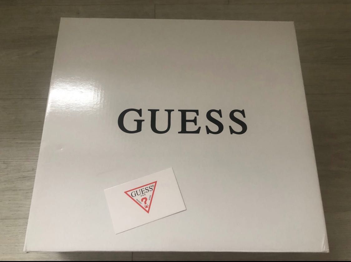 GUESS чисто нови боти в налични размери 35 и 36.