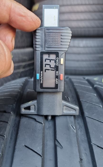 4 Anvelope Vară Falken 215 55 R17  Impecabile DOT0619.