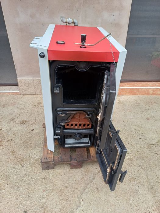 Vând centrala viadrus 35 kw