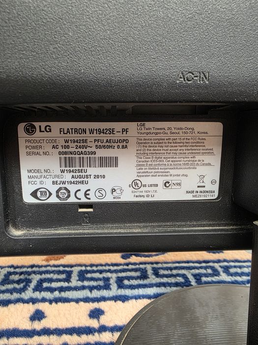 LG Монитор на компьютер