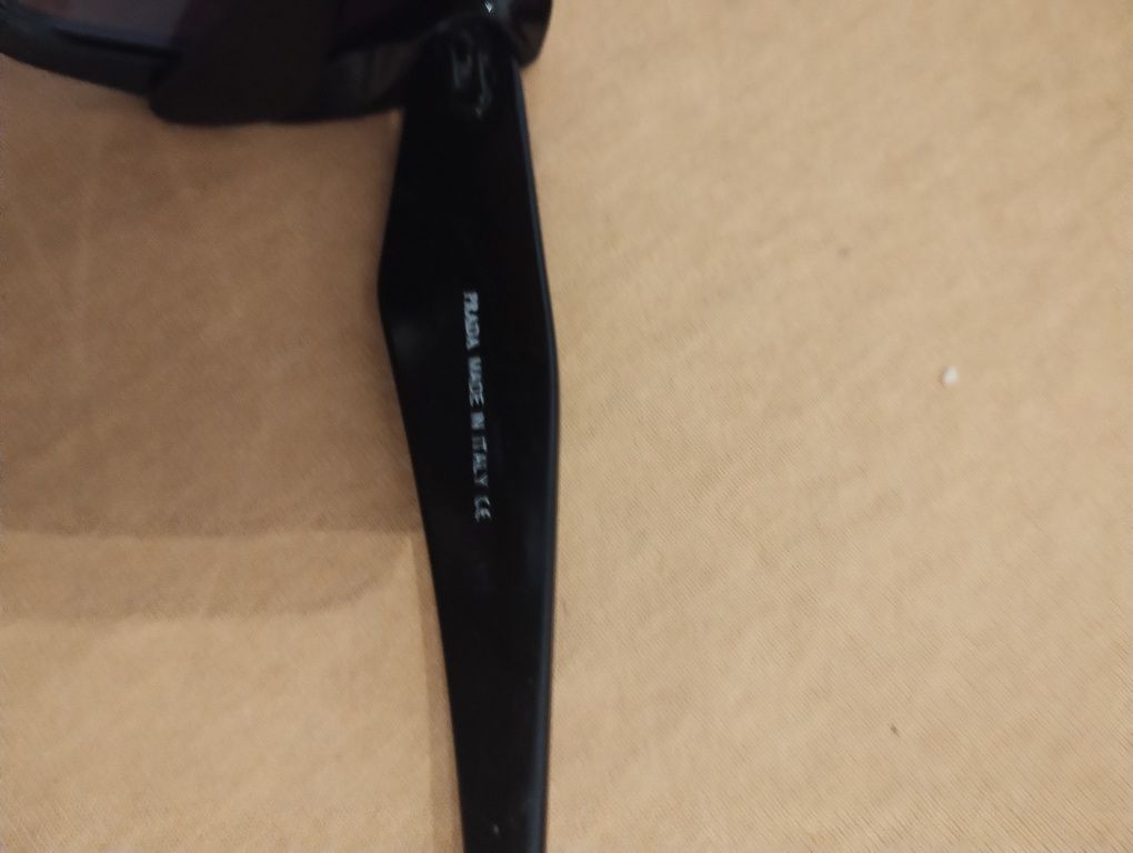 Маркови слънчеви очила