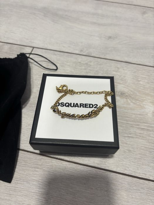 Dsquared2 оригинална чанта