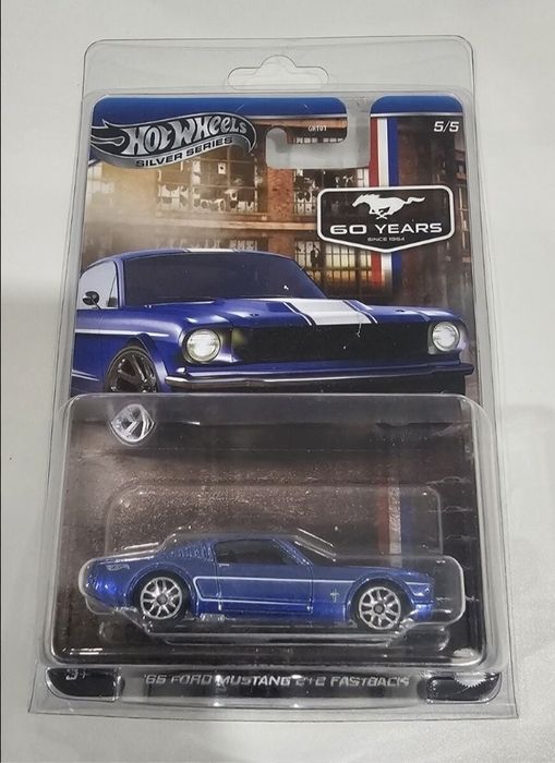 Ford Mustang chase
