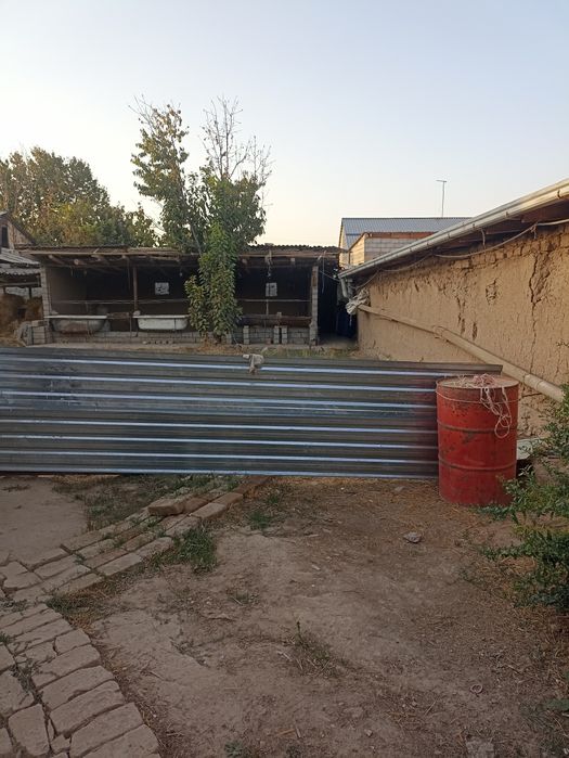 Sotiladi yoʻl yuzida 2 sotix yer maydon