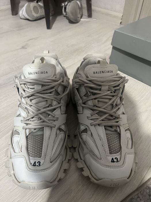 Balenciaga track 1.0
