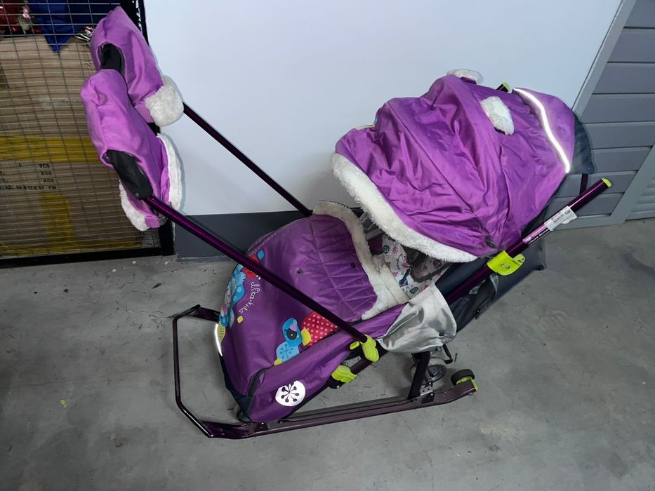 Санки обсолютно  новые