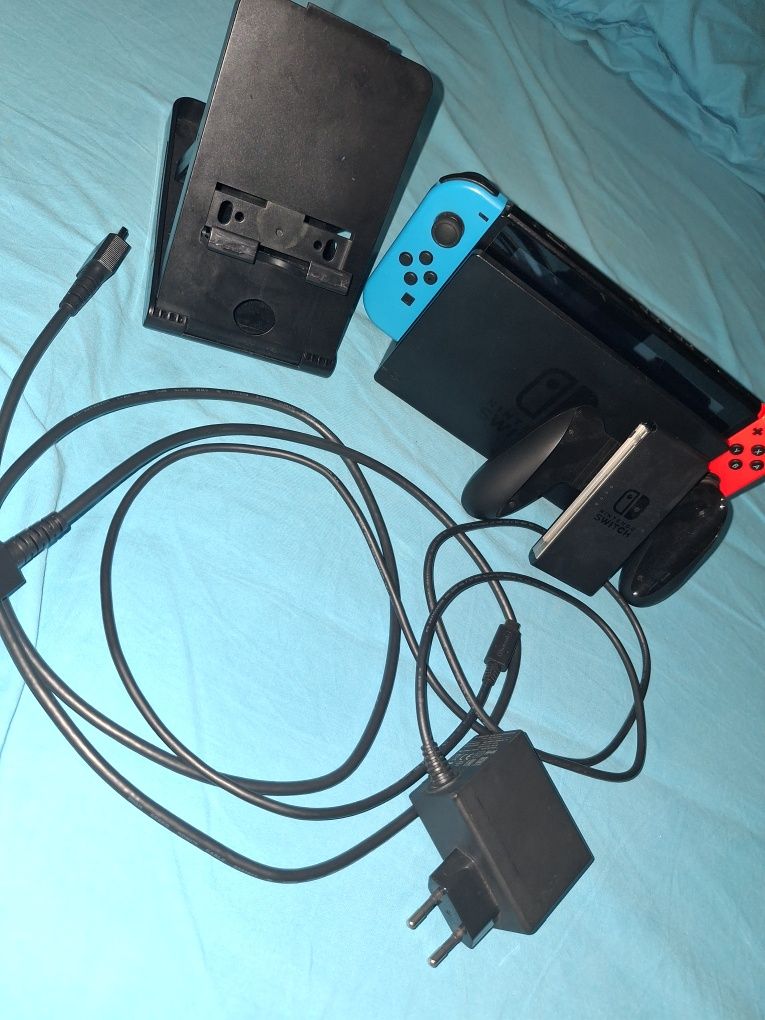 Nintendo Switch без кутия