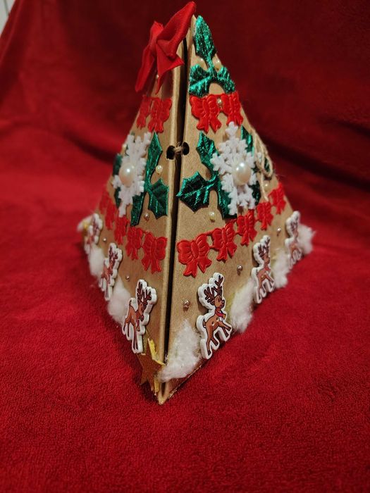 Коледна кутия ръчно изработена