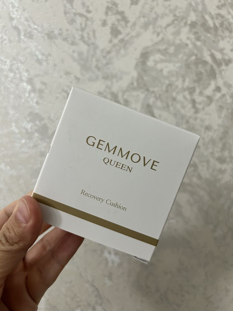 Продам кушон от GEMMOVE QUEEN по 15 тыс