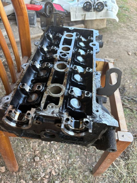 Мазда 626/ 1997 продам головку или в сборе с блоком