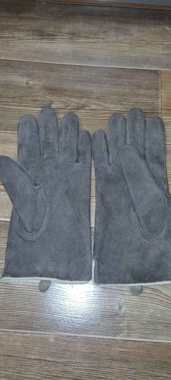 Замшевые натуральные перчатки