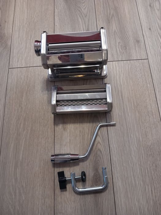 Vand Masina de Facut Paste Ernesto