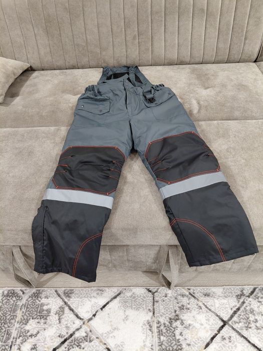 Продам новые тёплые штаны.