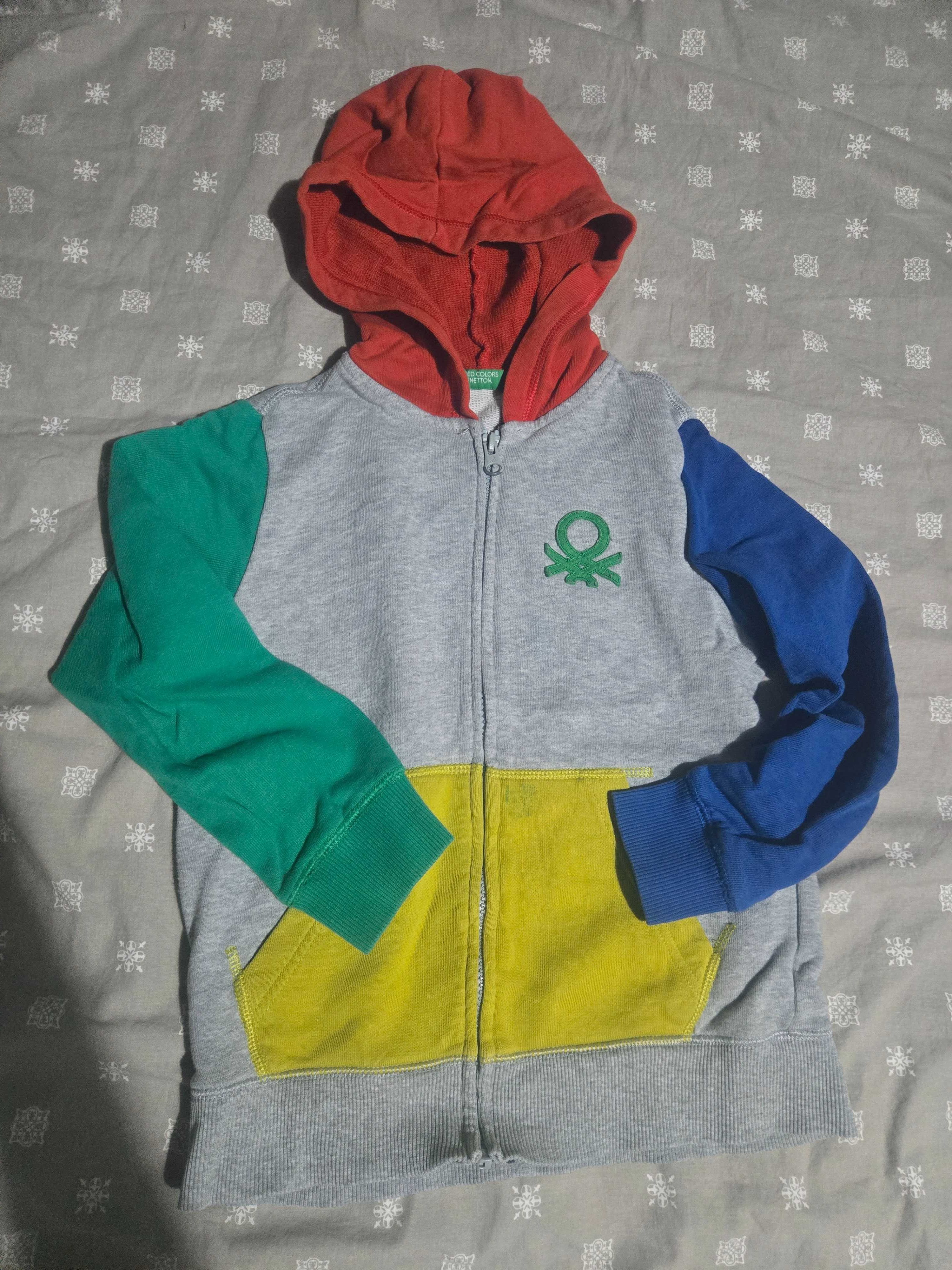 Две долници на Benetton +подарък суитчер