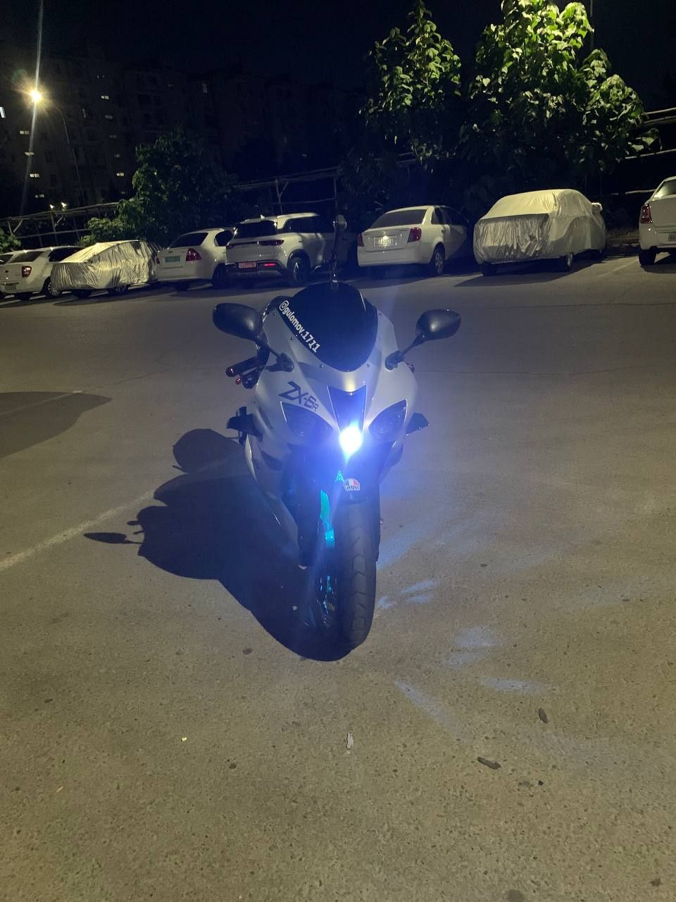 Kawasaki ZX6R зверюга