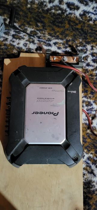 Усилител пионер 2канальный