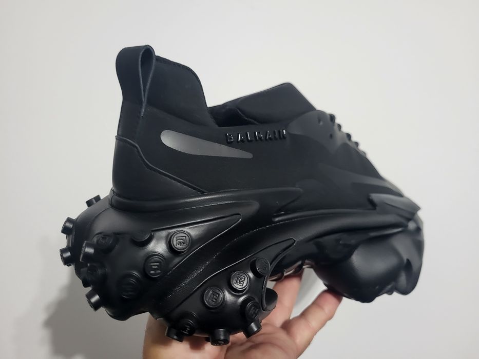 Sneakersi Balmain NEW Collection