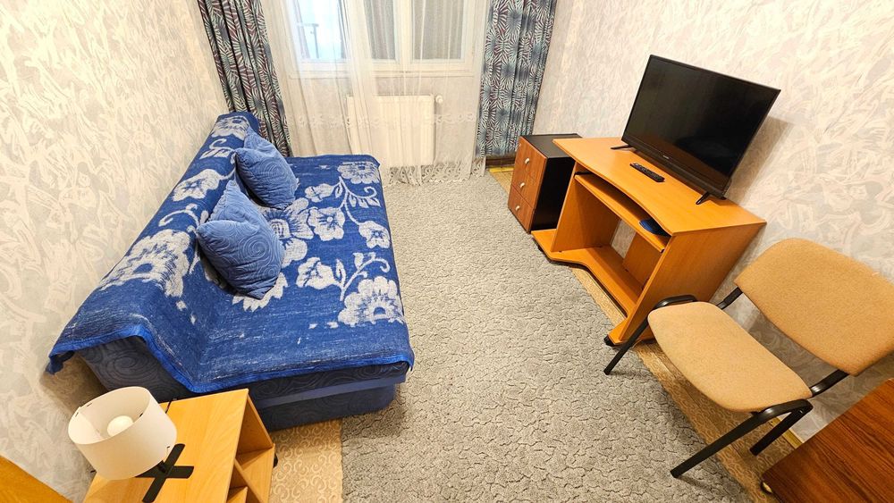 Inchiriez apartament 3 camere Racadau, Valea Cetatii , Chirie 510 E
