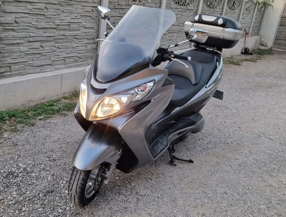 Suzuki Burgman 400 2011