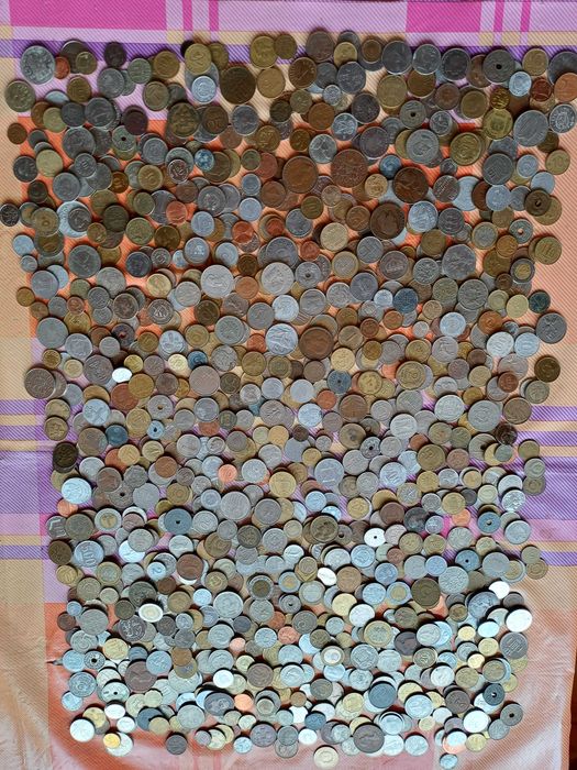 Мега лот монети 1030 бр.