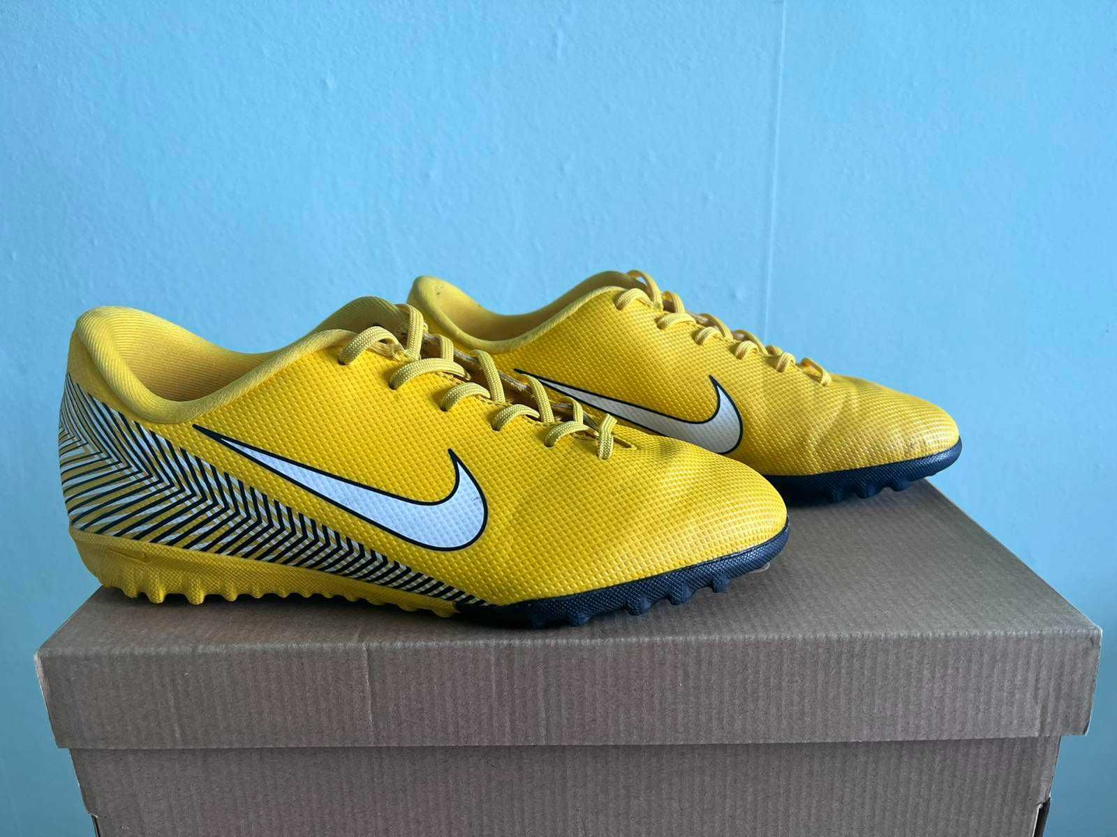 NIKE Mercurial - Стоножки