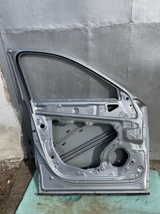 Предна лява врата за Mazda CX5 Мазда ЦХ5  2017-2022г
