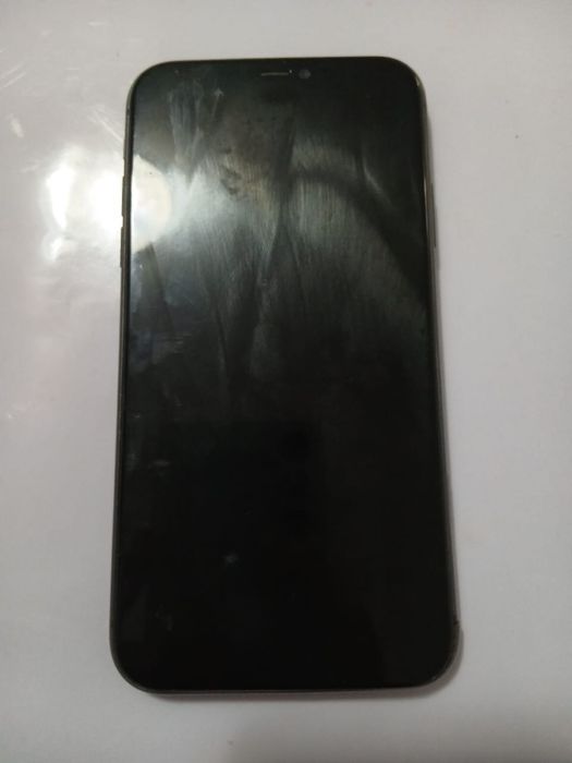 Айфон 11 черного цвета
