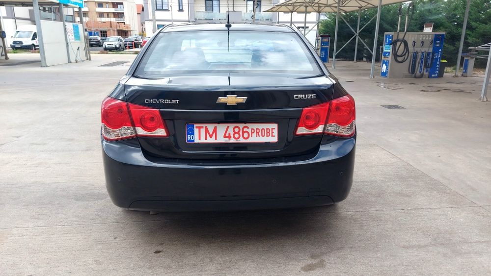 Chevrolet Cruze Bi -fuel 1.8 benzina 141 Cp + Gpl din fabrica**2012**