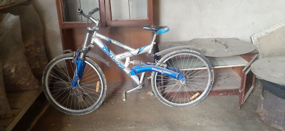 Спортивный велисопед