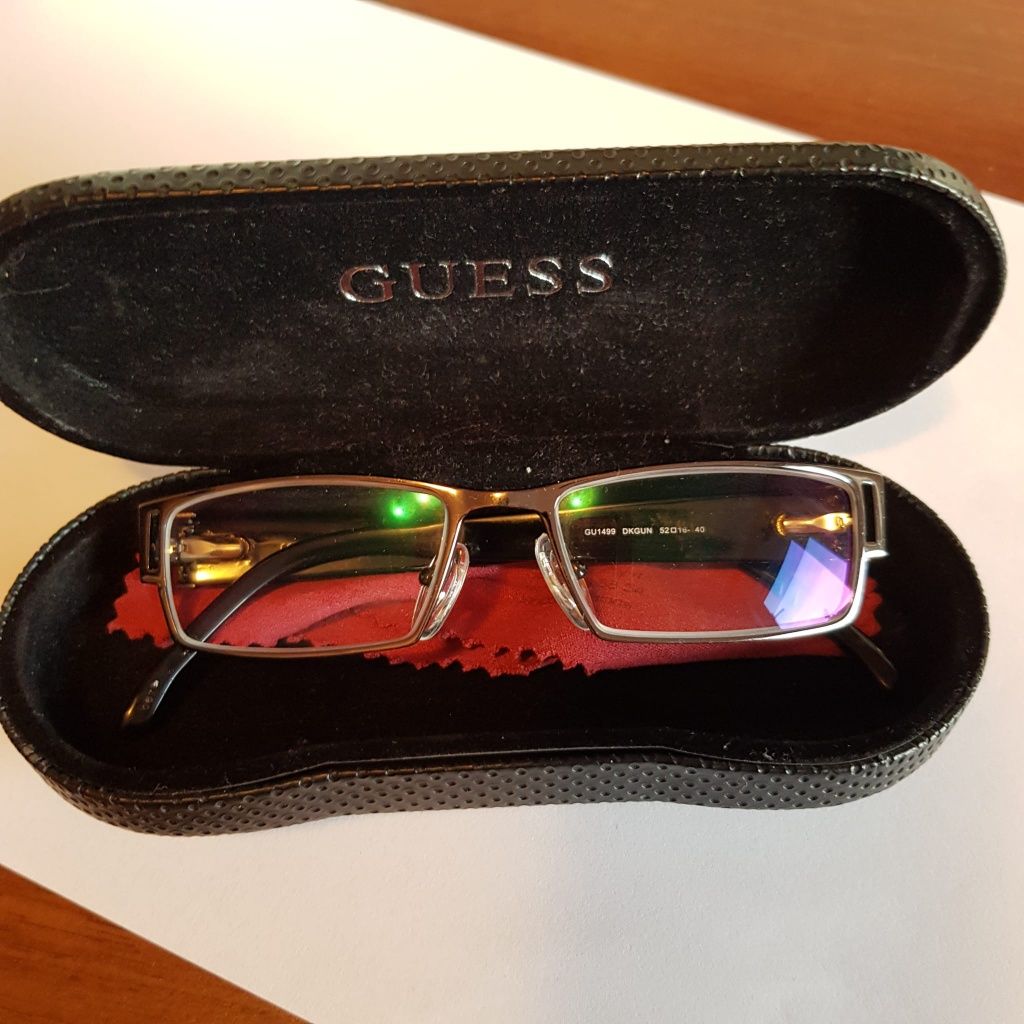 guess ochelari +1 pt.distanta