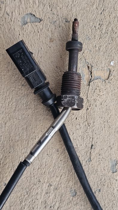 Senzor temperatura gaze evacuare VW 2.0 TDI Euro 5 CFF