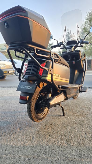 Brend nomi NEXSUS dugali skuter