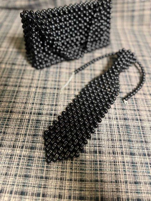 Sumka qolda yasalgan qol mehnatida