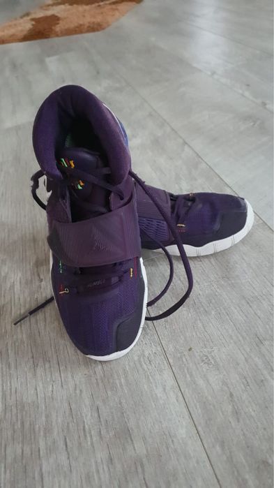 Vand Nike !Marimea 39 !!