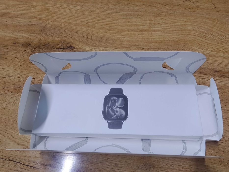 Смарт часы ,  Apple Watch 11
