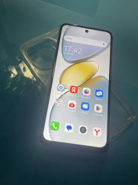 Tecno Spark Go идеальный