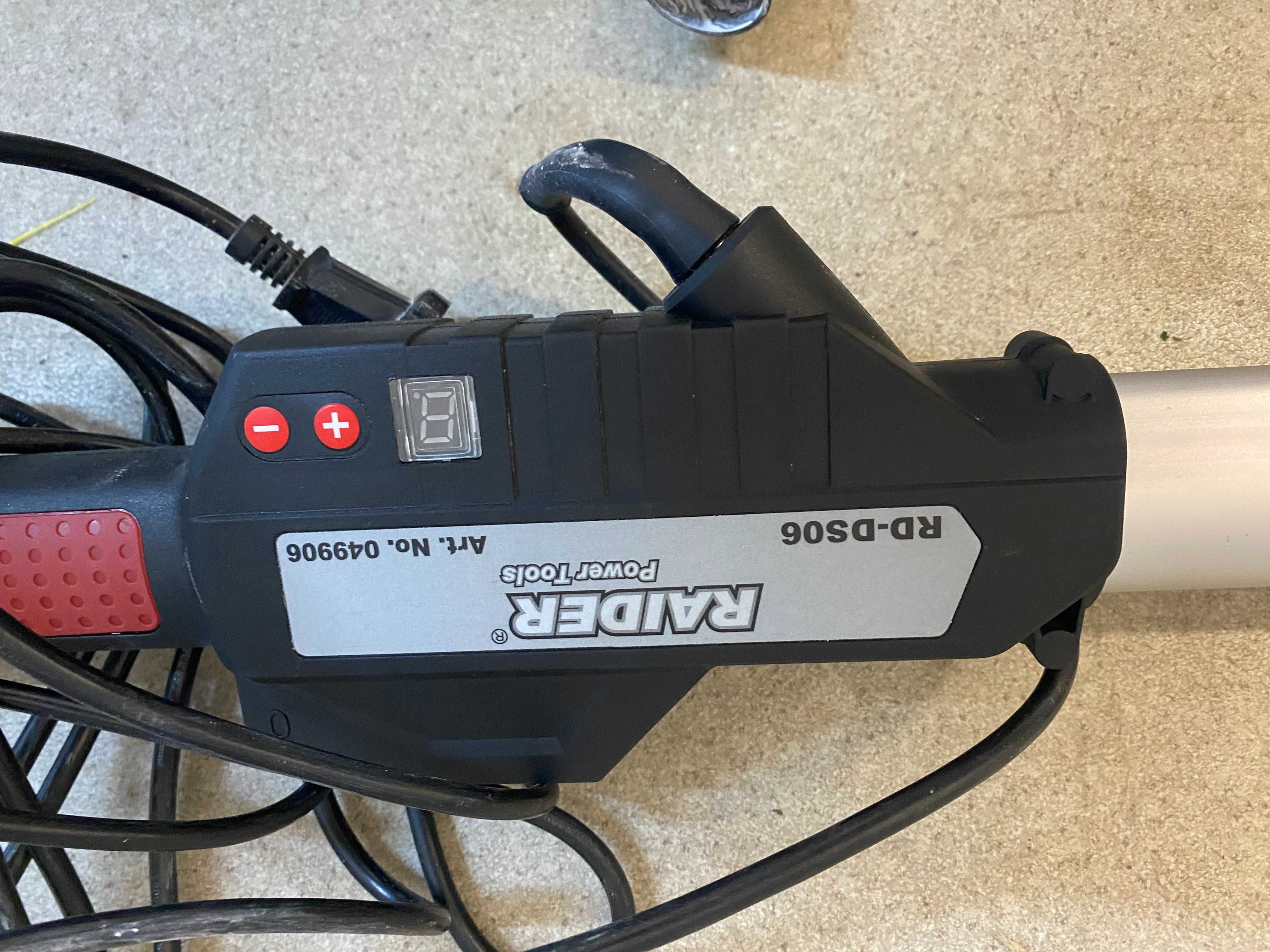 049906	Шлайфмашина за стени и тавани 900W ø225mm RD-DS06