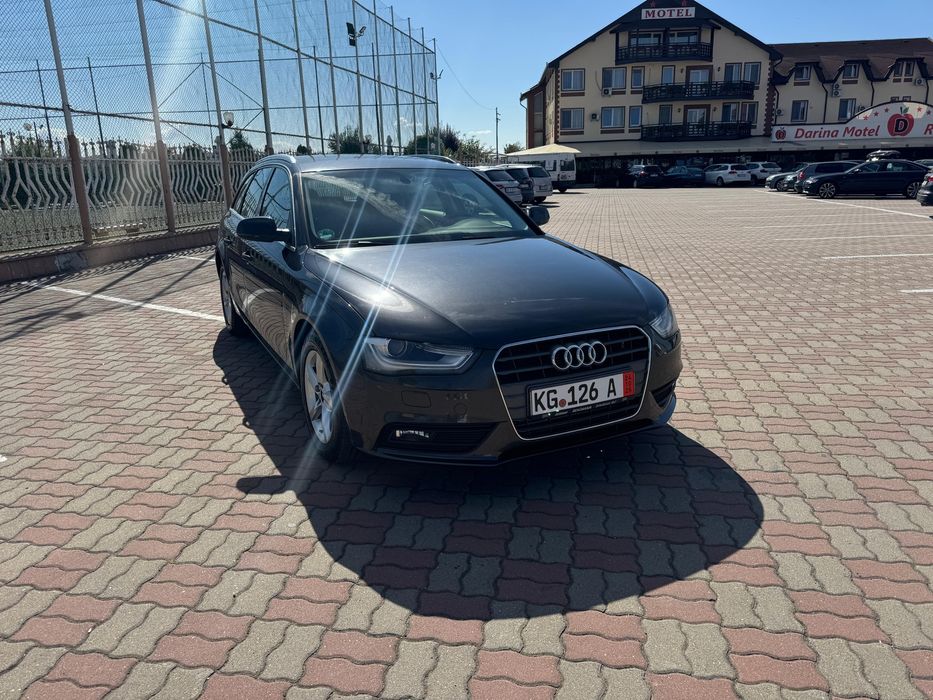 Audi A4 2.0 TDI Bi-xenon/Navigatie