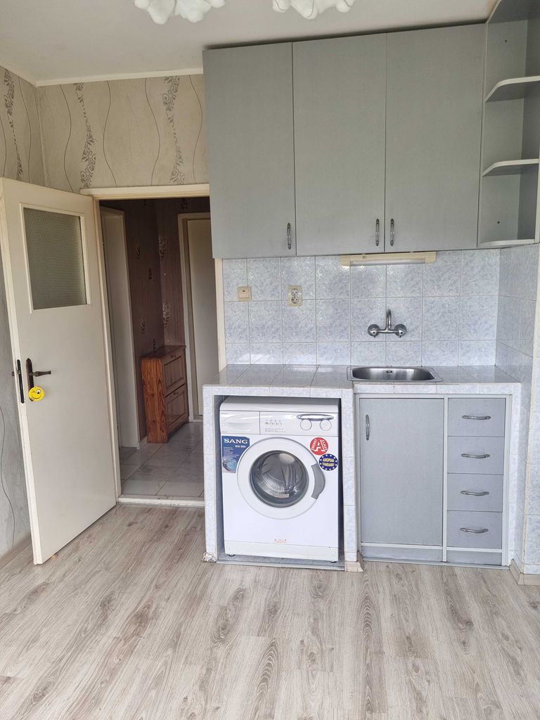 Продава се Едностаен апартамент в Стара Загора, Самара 3 - 40 кв.м за 1375 €/кв.м - Снимка #13