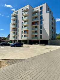 Vand apartament nou