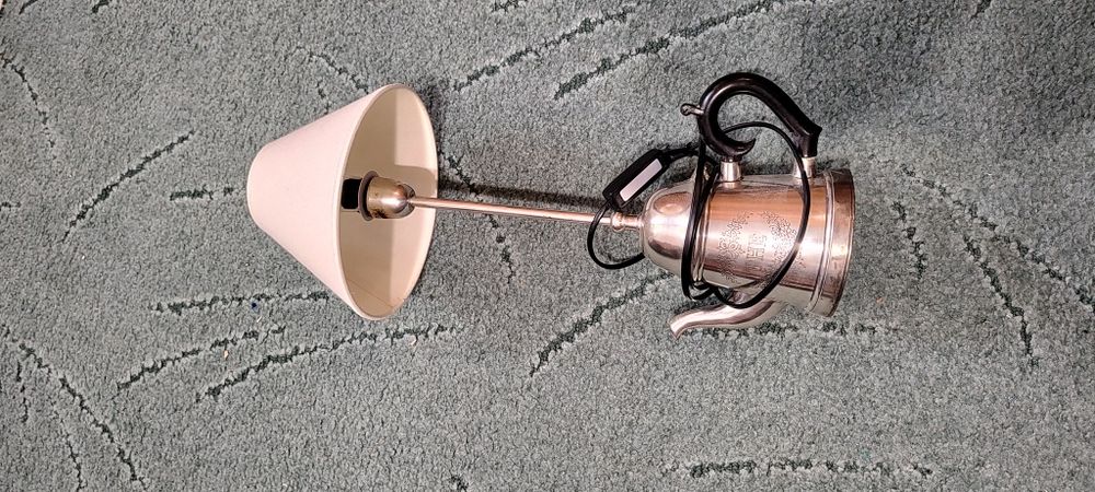 Lampa de birou/noptiera